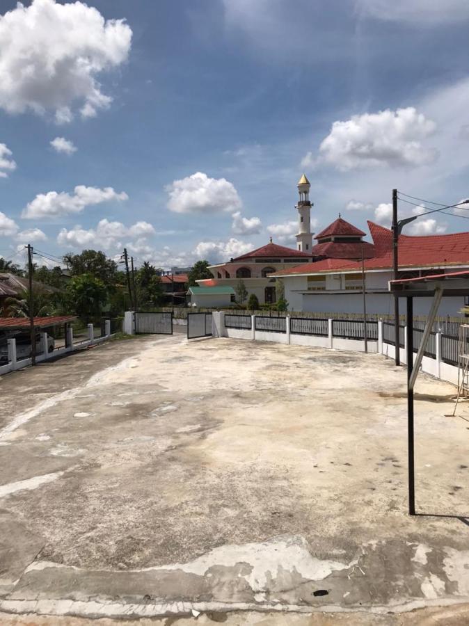 Kenyalang Urban Homestay Kuching Luaran gambar